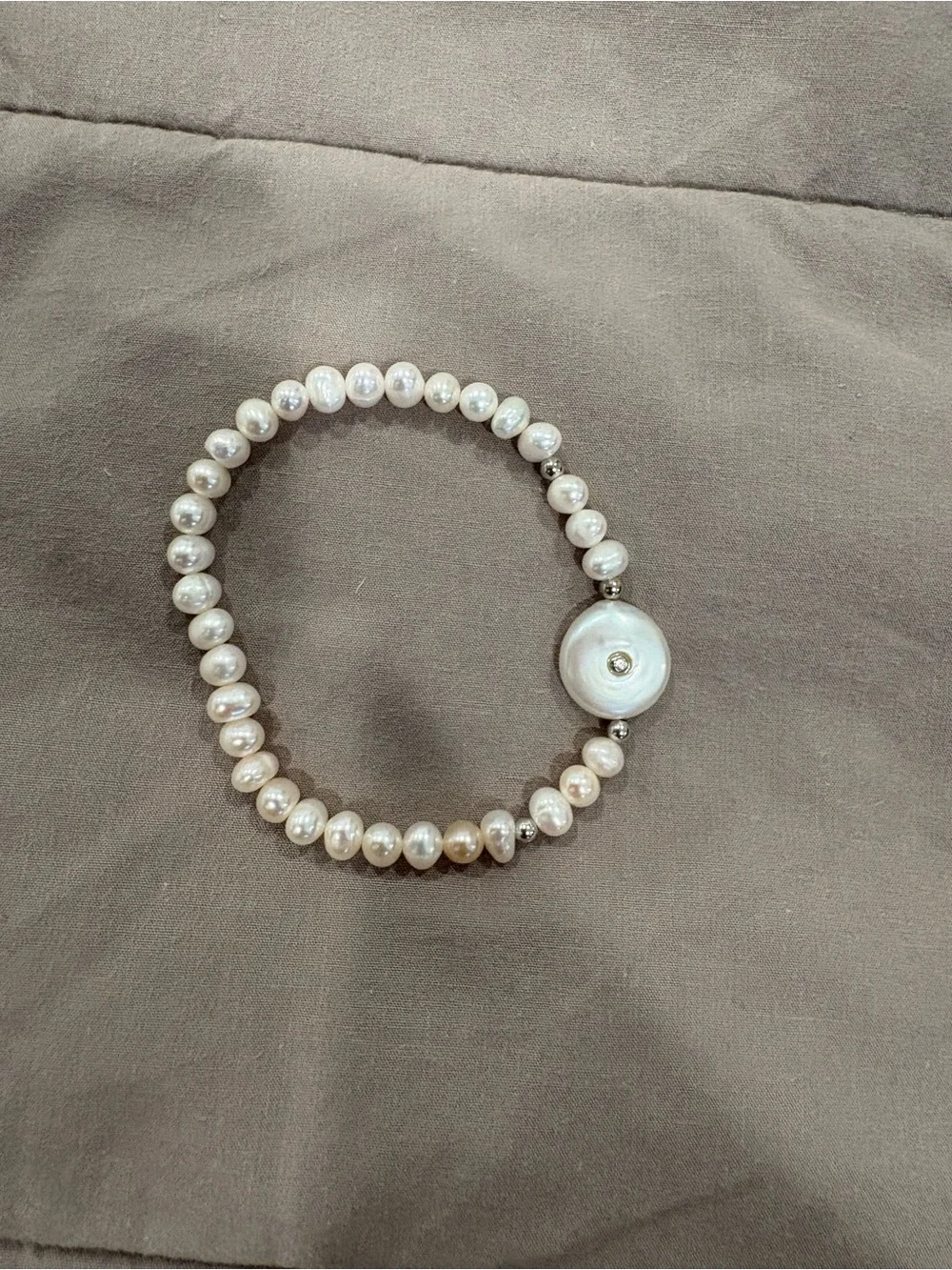 Pearl bracelet